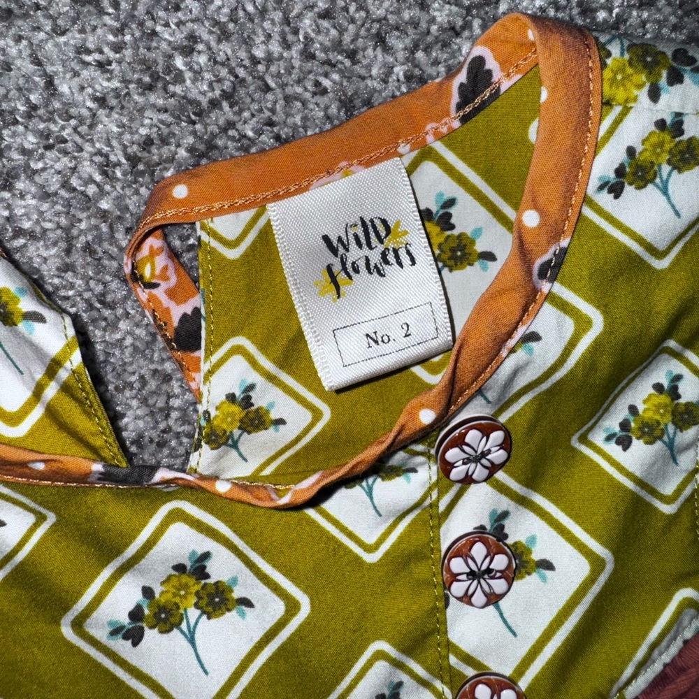 WildFlowers top
Size 2